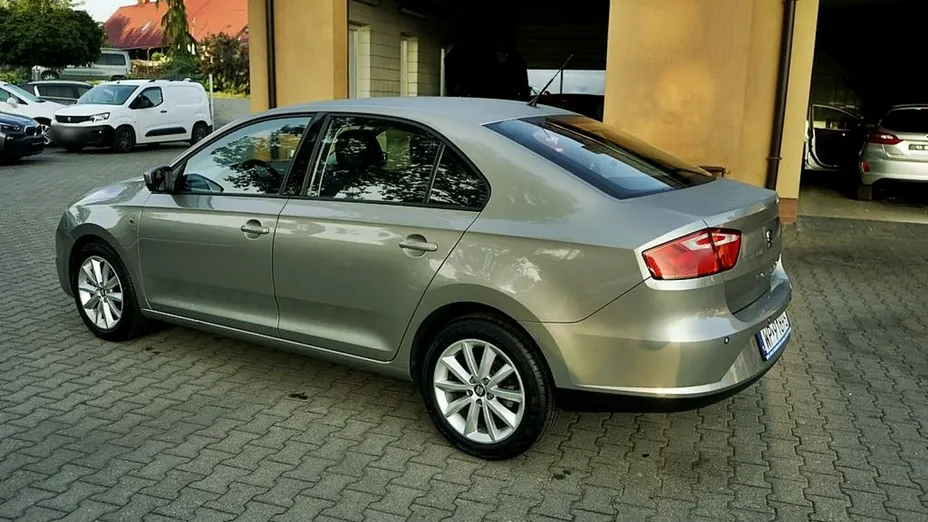 SEAT Toledo -