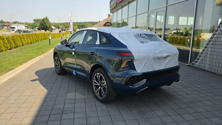 AUDI Q3 Sportback -