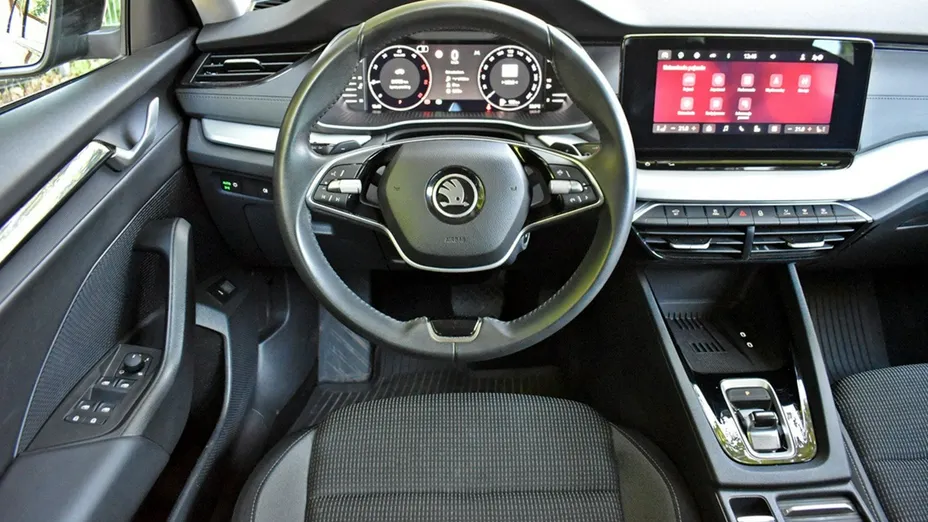 SKODA Octavia -