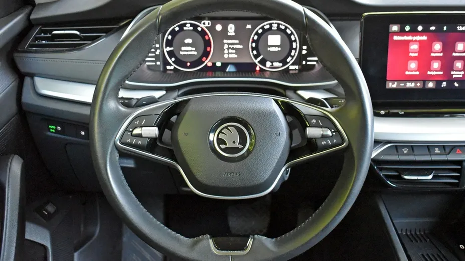 SKODA Octavia -