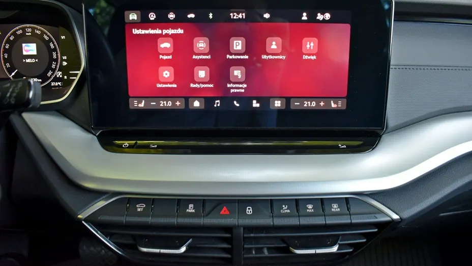 SKODA Octavia -