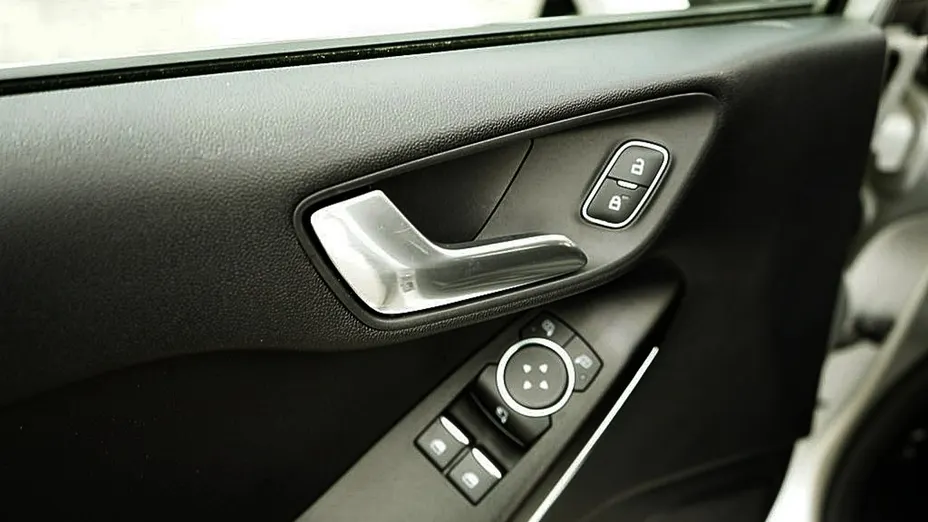 FORD Fiesta -