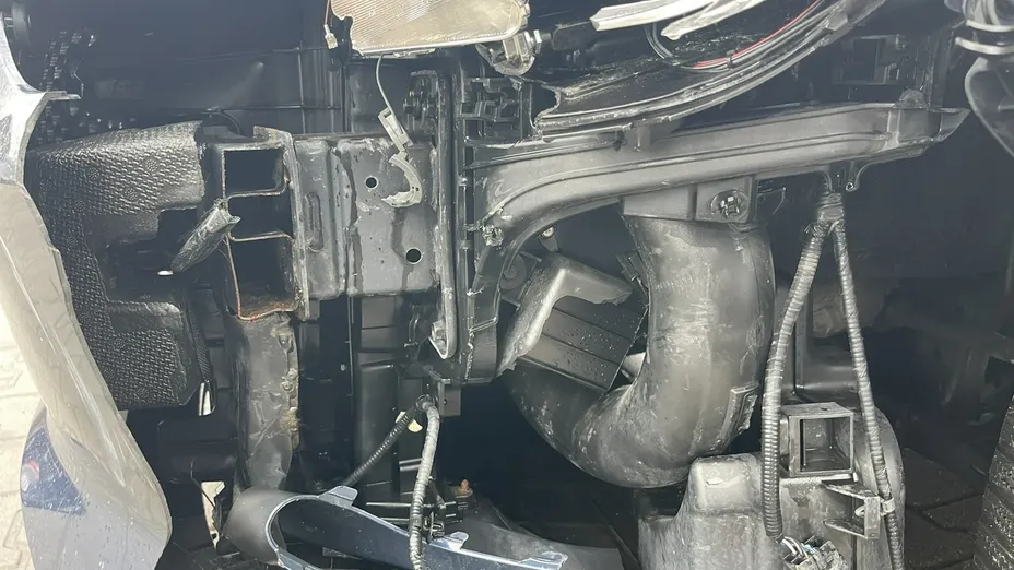HYUNDAI i30 -