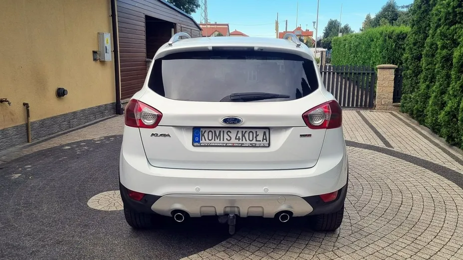 FORD Kuga -