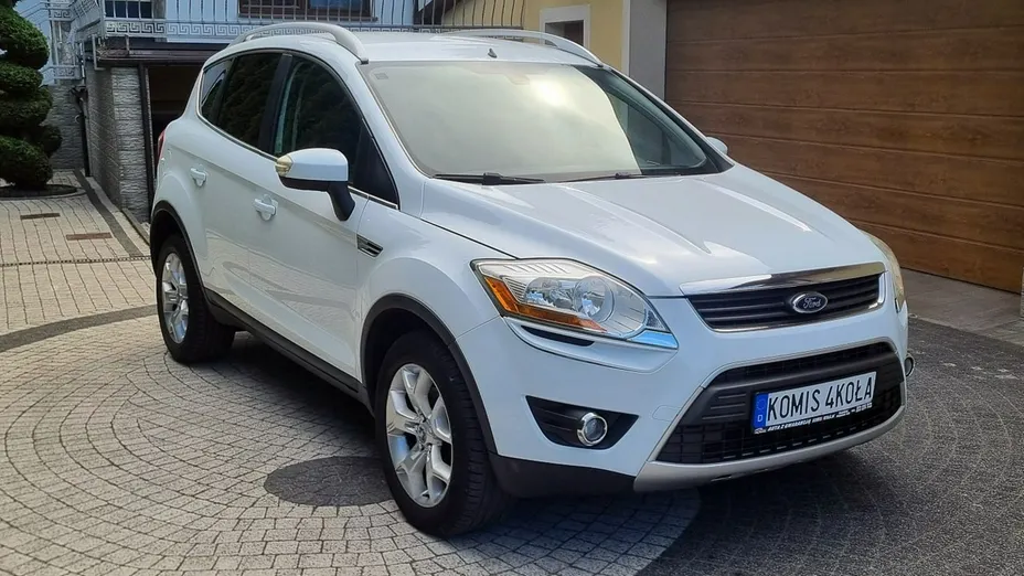 FORD Kuga -