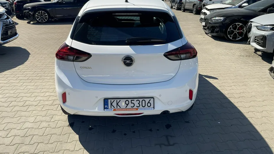 OPEL Corsa -