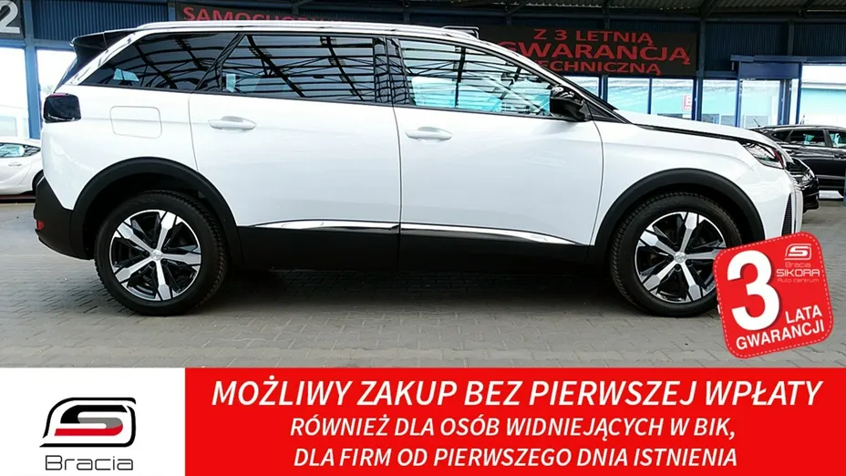 PEUGEOT 5008 -