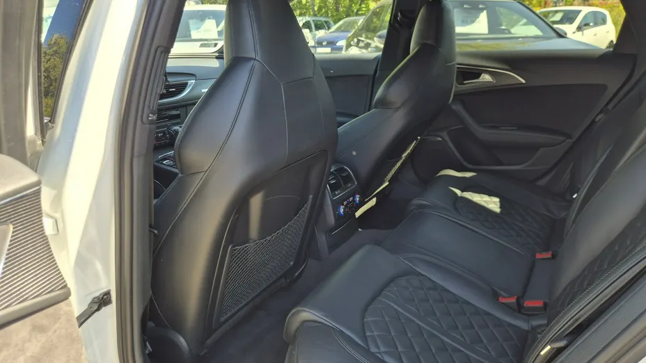 AUDI A6 Avant -