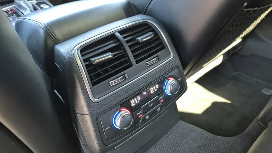 AUDI A6 Avant -