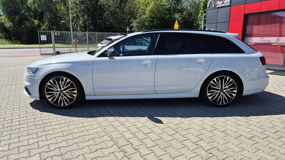 AUDI A6 Avant -