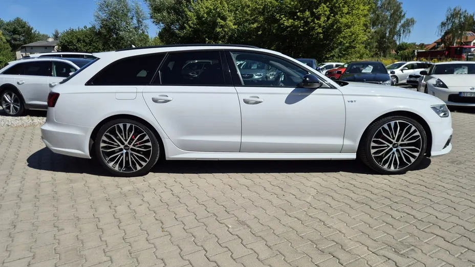 AUDI A6 Avant -