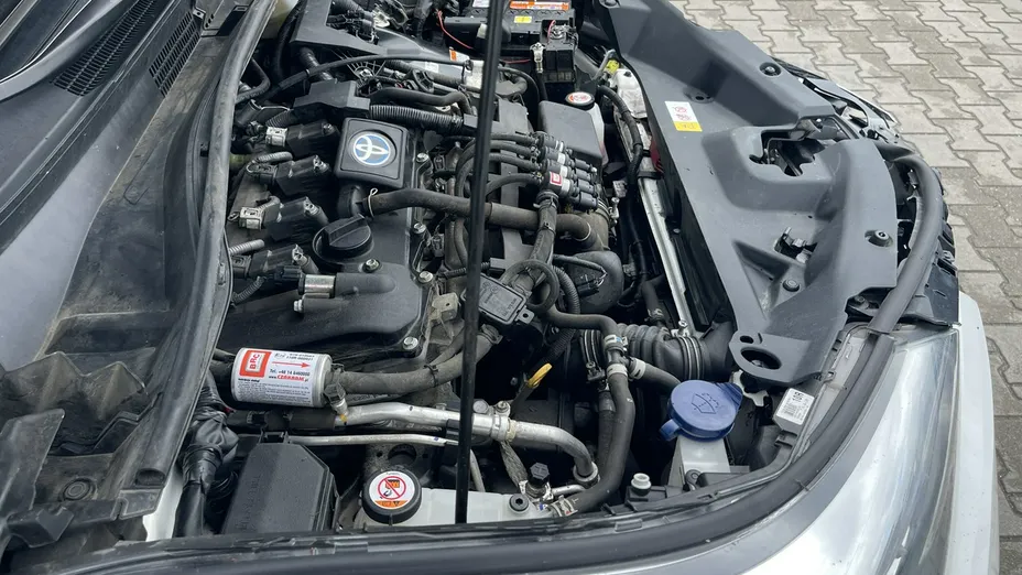 TOYOTA C-HR -