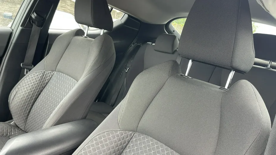 TOYOTA C-HR -