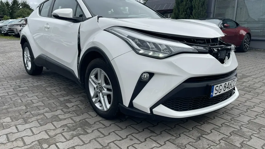 TOYOTA C-HR -