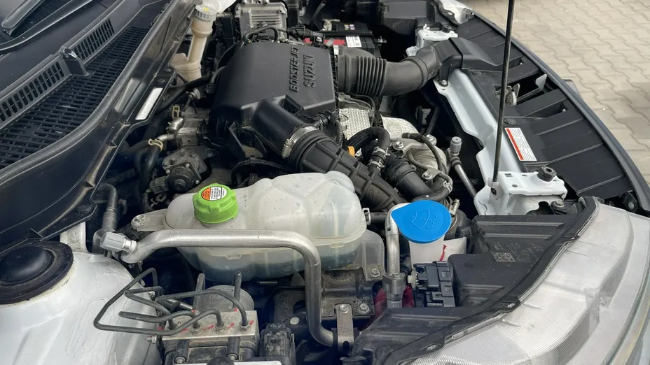 SUZUKI Vitara -