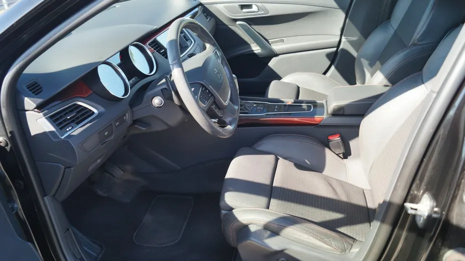 PEUGEOT 508 -