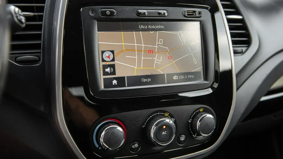 RENAULT Captur -