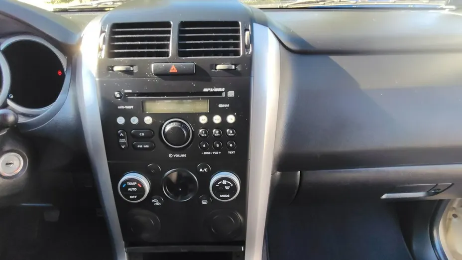 SUZUKI Grand Vitara -