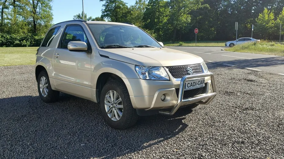 SUZUKI Grand Vitara -