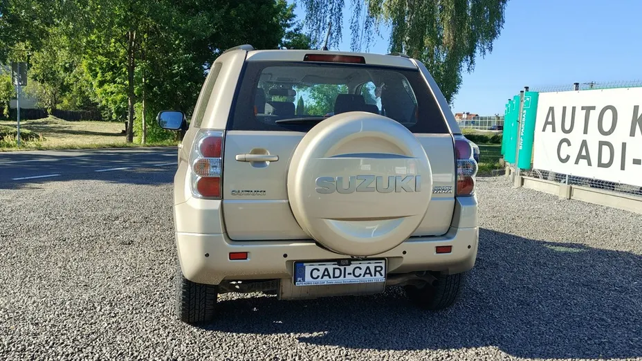 SUZUKI Grand Vitara -