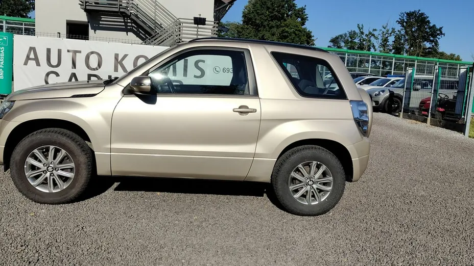SUZUKI Grand Vitara -