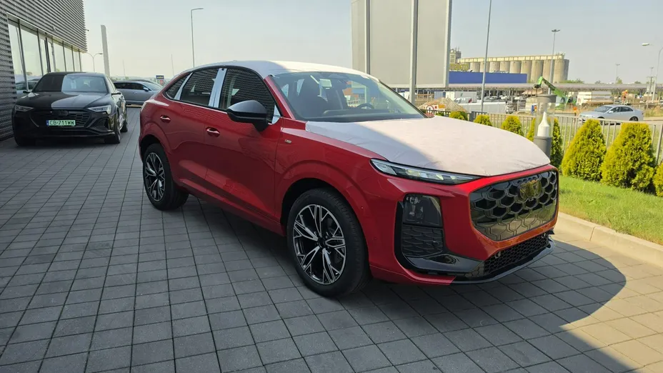 AUDI Q3 Sportback -