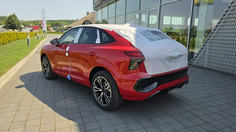 AUDI Q3 Sportback -