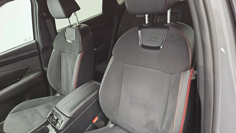 HYUNDAI Tucson -