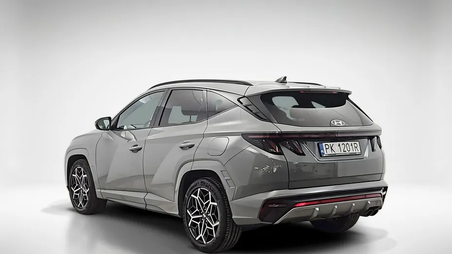 HYUNDAI Tucson -