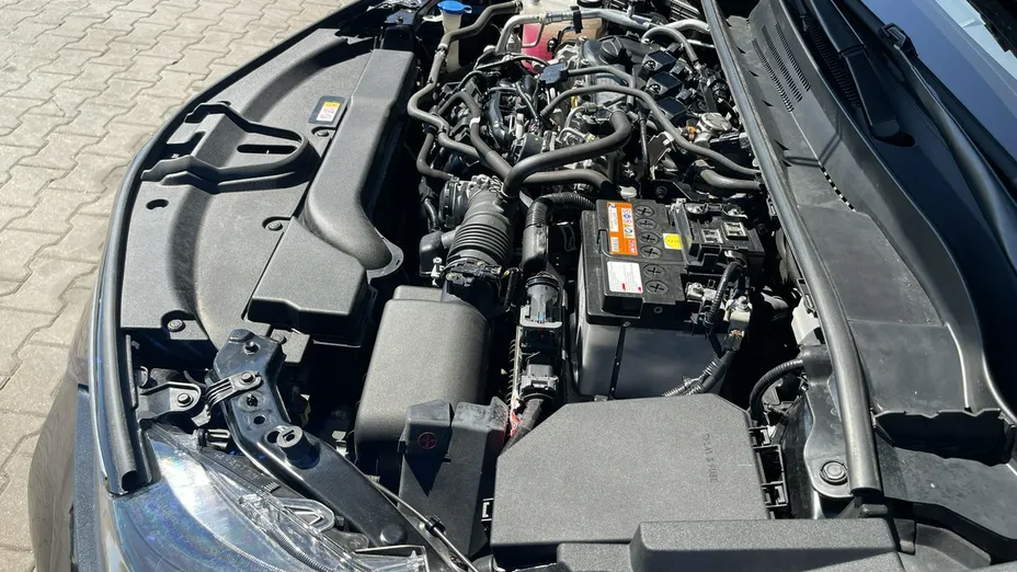 TOYOTA Corolla -