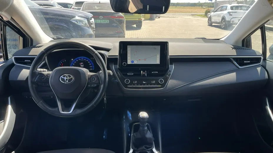 TOYOTA Corolla -