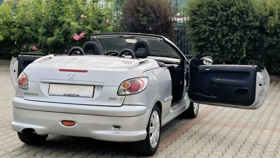 PEUGEOT 206 -