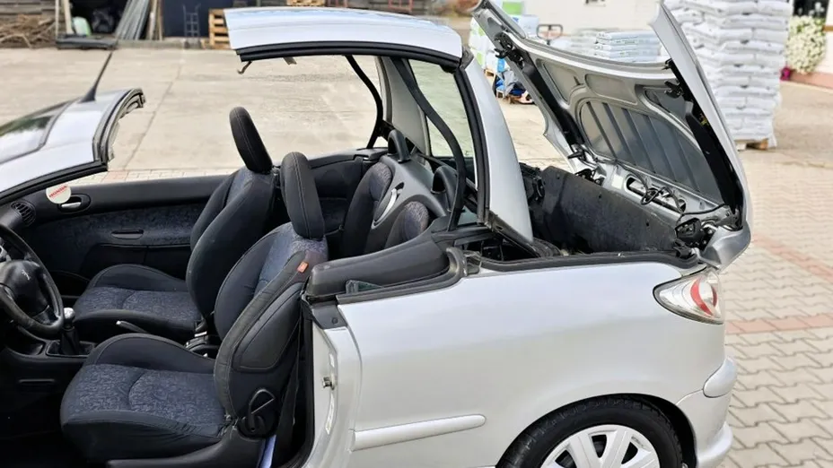 PEUGEOT 206 -