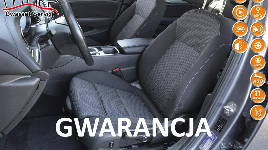 OPEL Insignia -