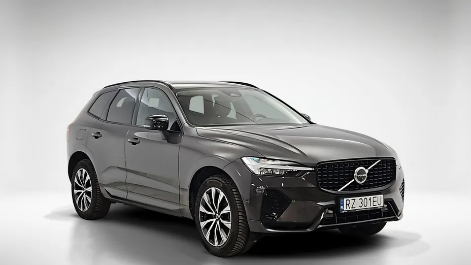 VOLVO XC60 -