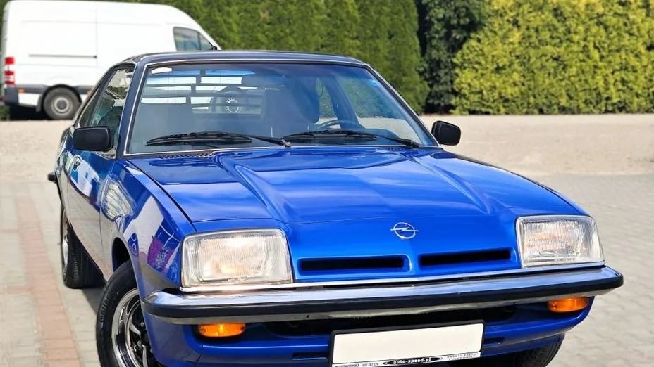 OPEL Manta -