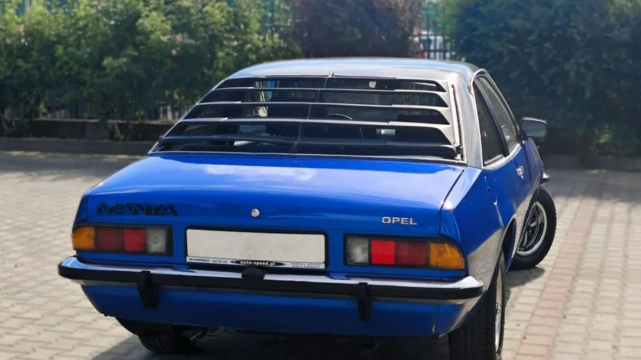 OPEL Manta -