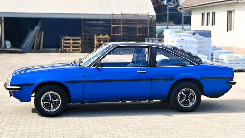 OPEL Manta -