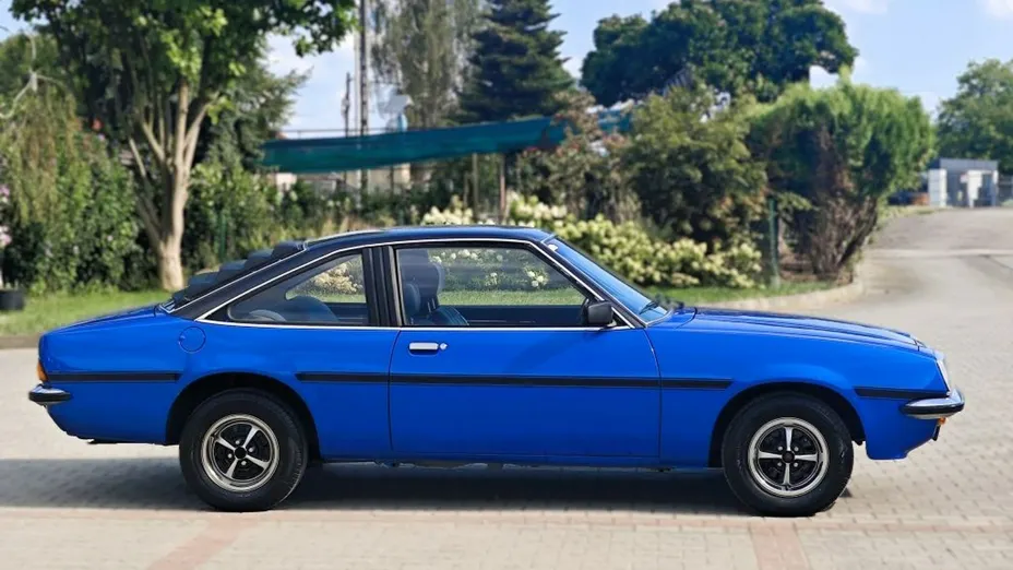 OPEL Manta -
