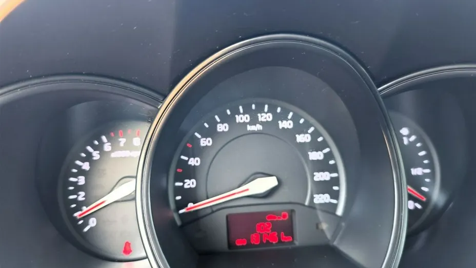 KIA Rio -