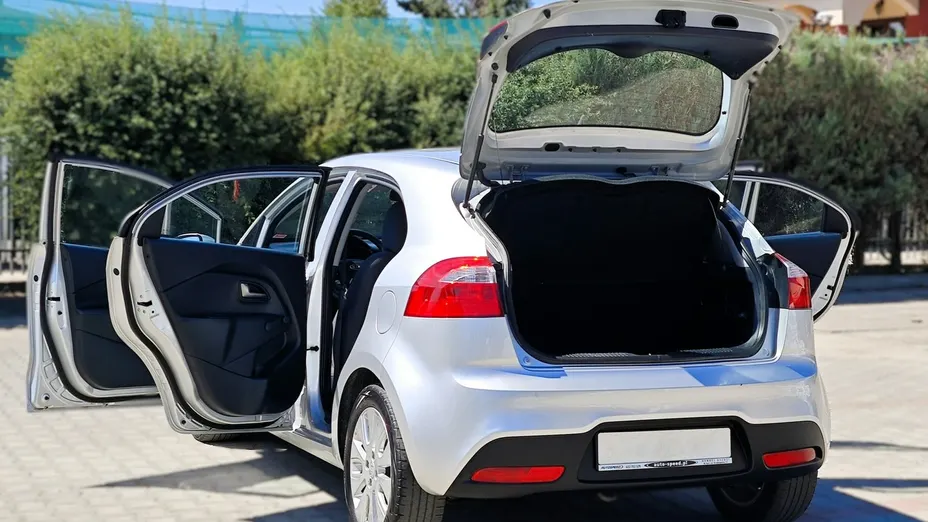 KIA Rio -