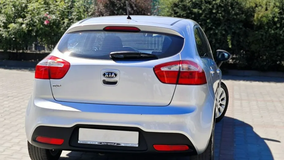 KIA Rio -
