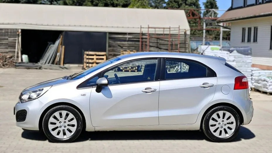 KIA Rio -