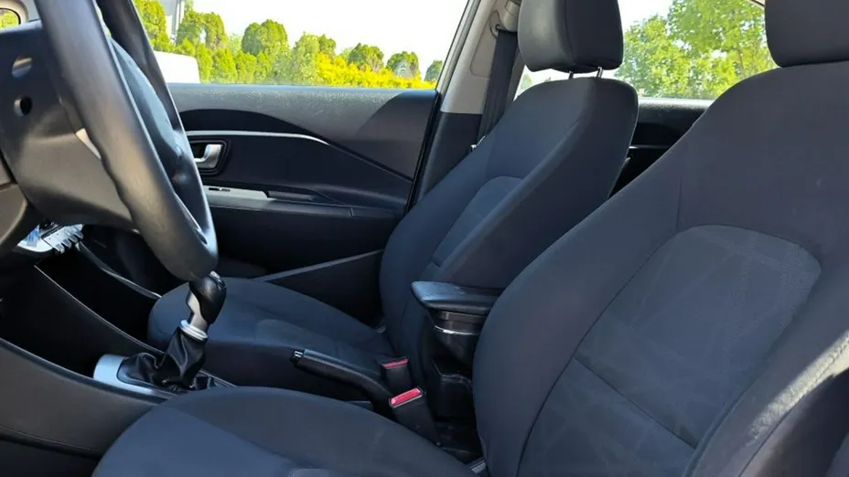 KIA Rio -