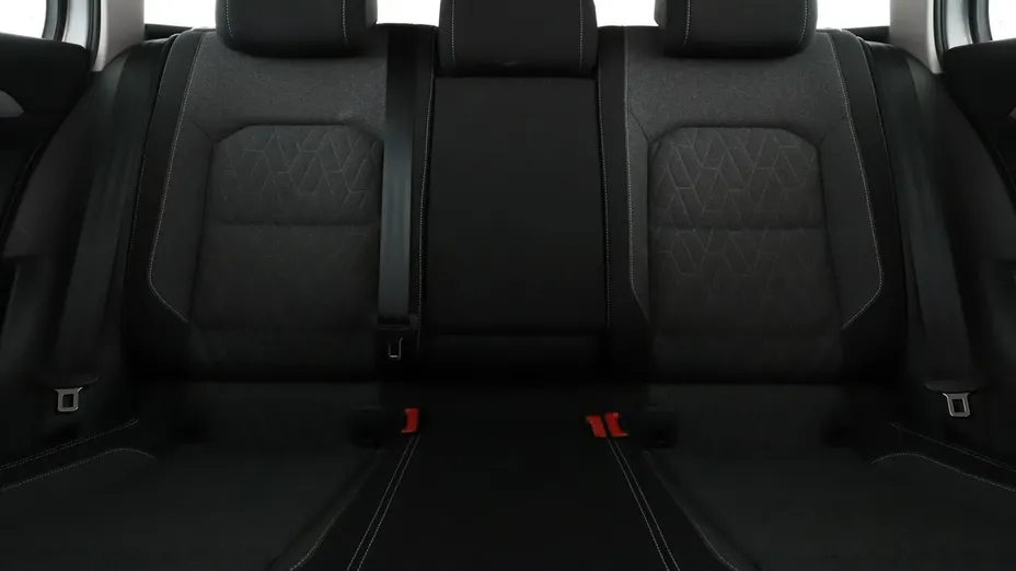 VOLKSWAGEN Passat -