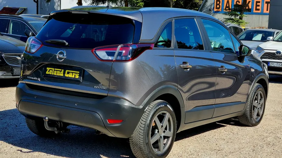 OPEL Crossland X -
