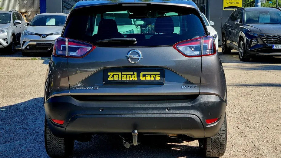 OPEL Crossland X -