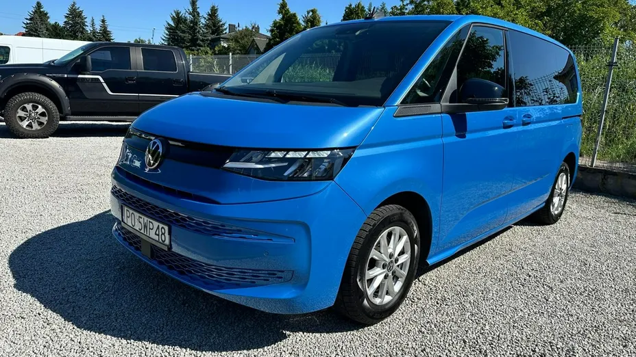 VOLKSWAGEN Multivan -