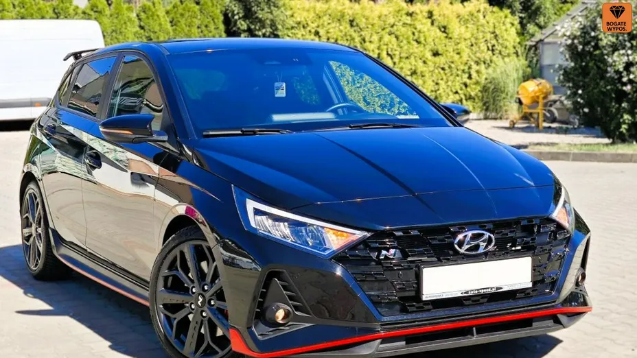 HYUNDAI i20 -