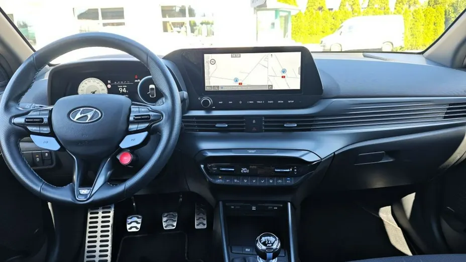 HYUNDAI i20 -